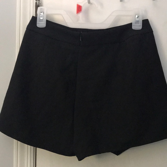 Skort - Picture 3 of 5